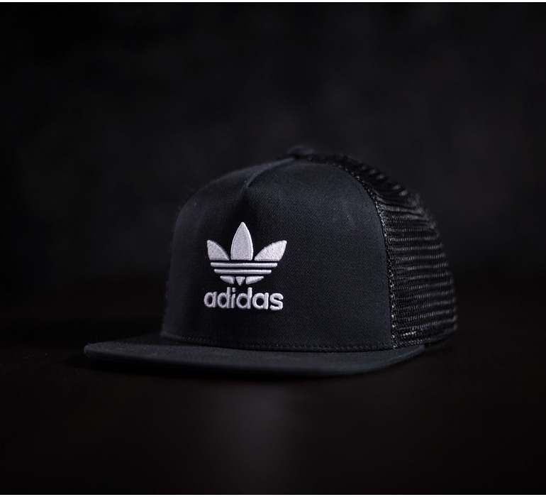 TREFOIL TRUCKER