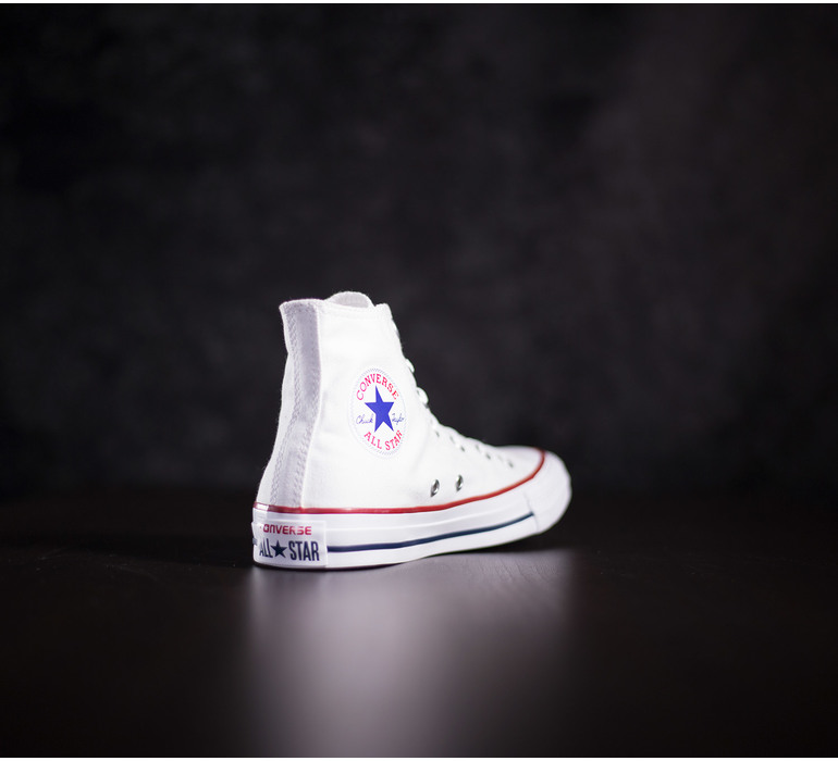 CHUCK TAYLOR ALL STAR