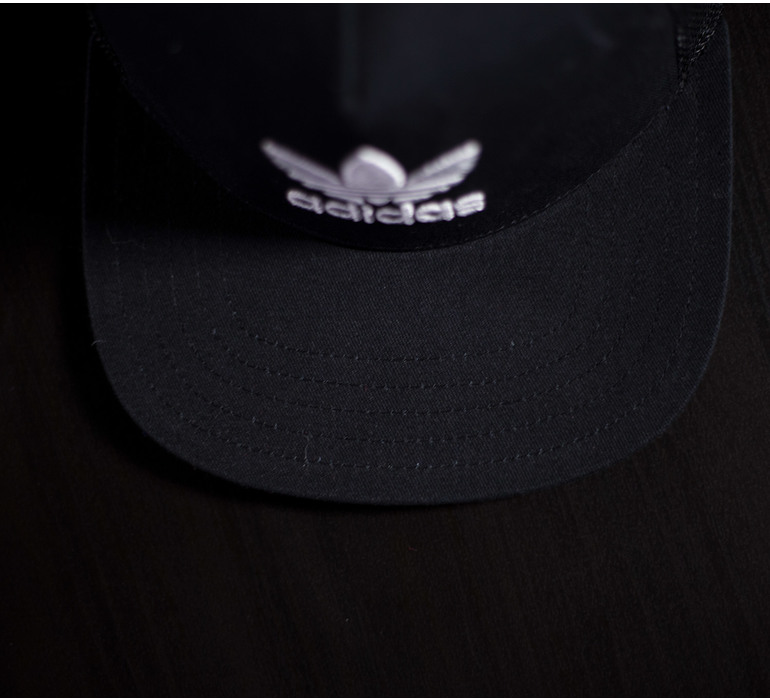 TREFOIL TRUCKER