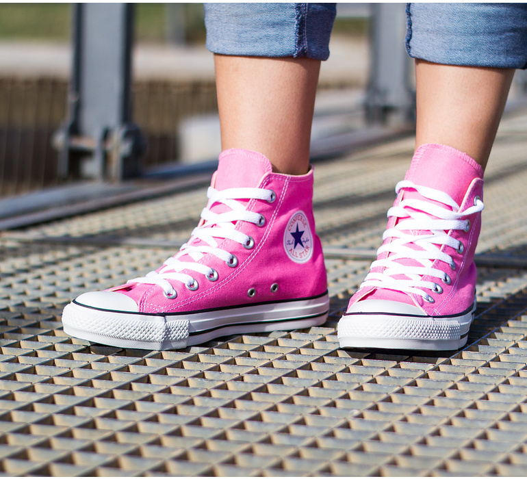 CHUCK TAYLOR ALL STAR