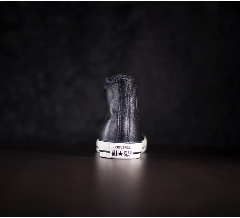 CHUCK TAYLOR ALL STAR