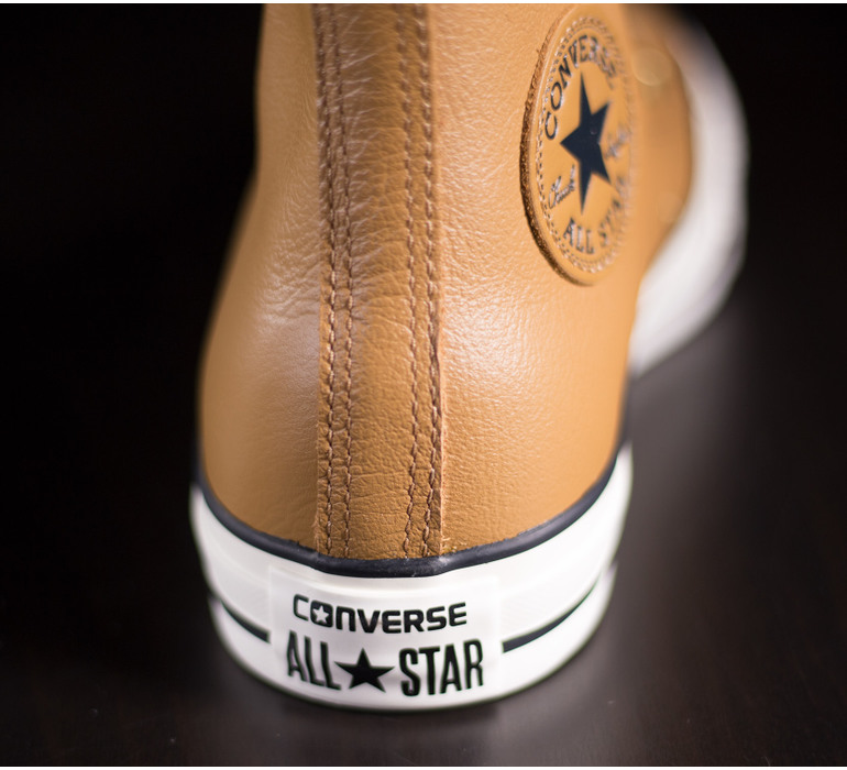 CHUCK TAYLOR ALL STAR