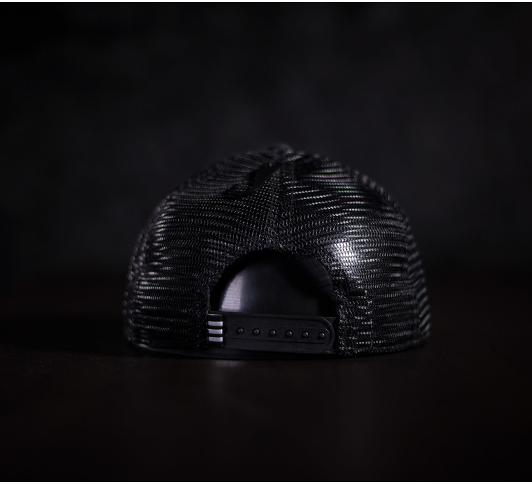 TREFOIL TRUCKER