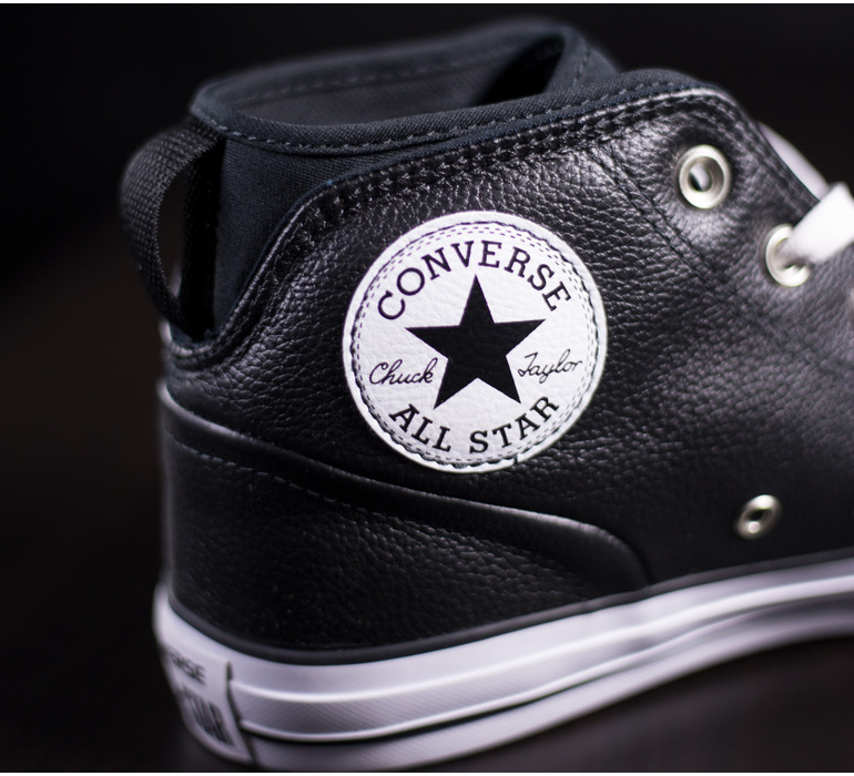 CHUCK TAYLOR AS STYLE