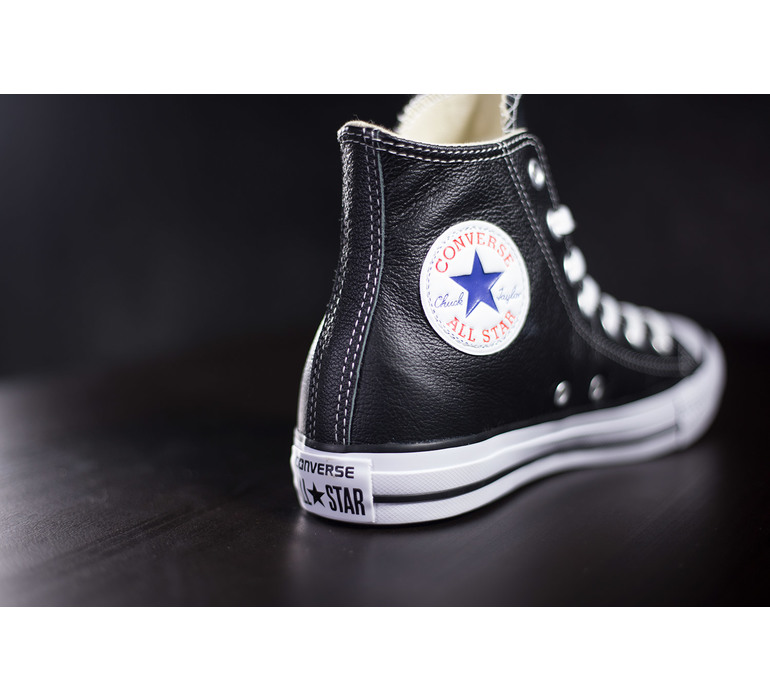 CHUCK TAYLOR ALL STAR