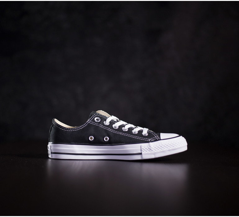 CHUCK TAYLOR ALL STAR