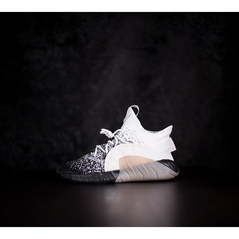 Pánske tenisky Adidas Tubular Rise z primeknit materiálu v bielo