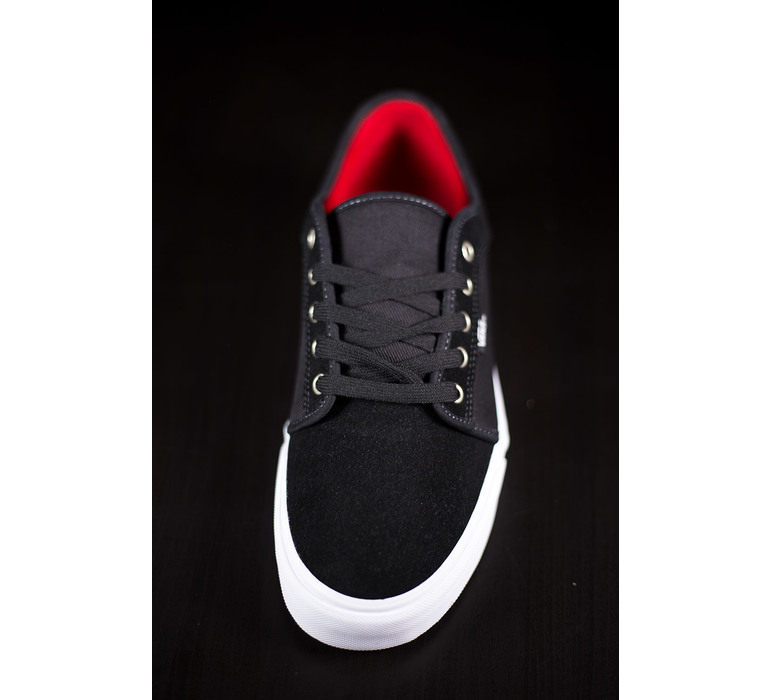 CHUKKA LOW