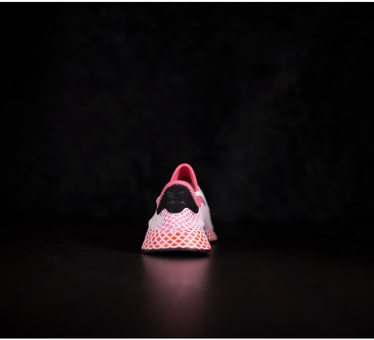 DEERUPT RUNNER