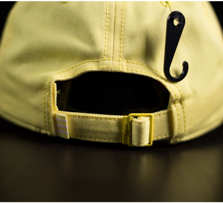 TREFOIL CAP