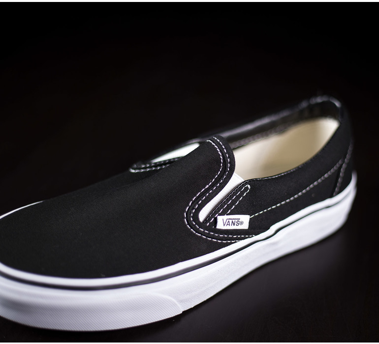 CLASSIC SLIP-ON