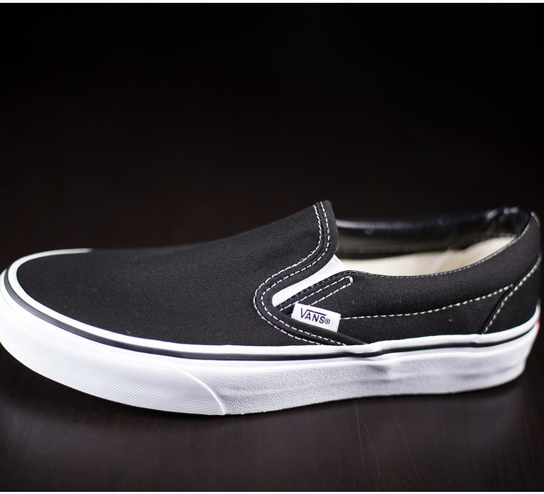 CLASSIC SLIP-ON