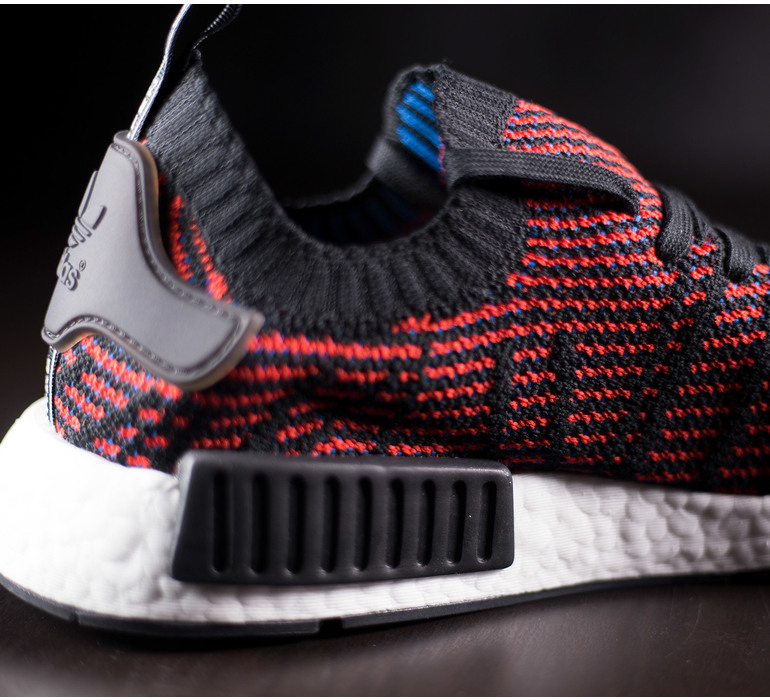 NMD R1 STLT PK