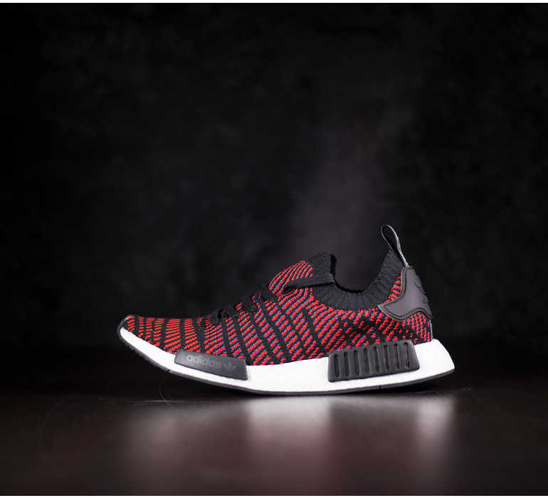 NMD R1 STLT PK