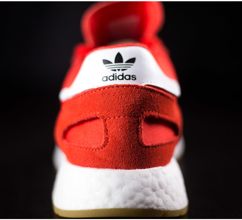 INIKI RUNNER