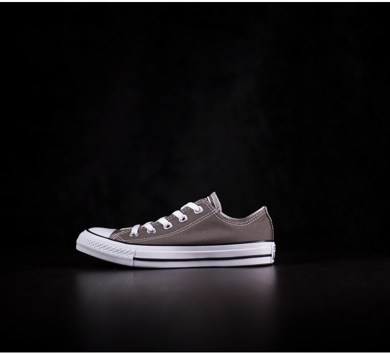 CHUCK TAYLOR ALL STAR