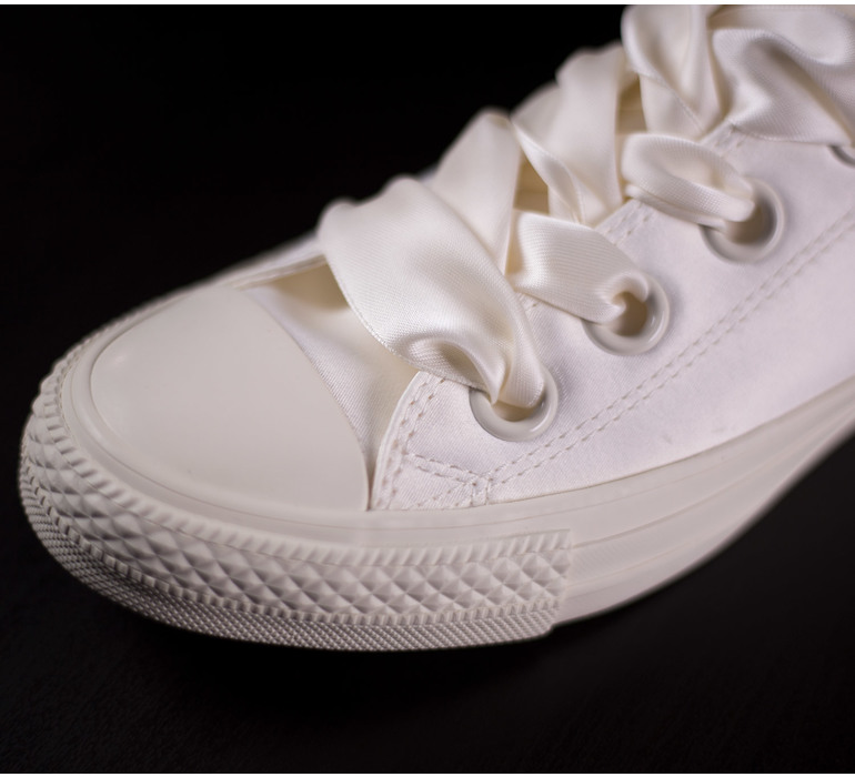 CHUCK TAYLOR ALL STAR BIG EYE