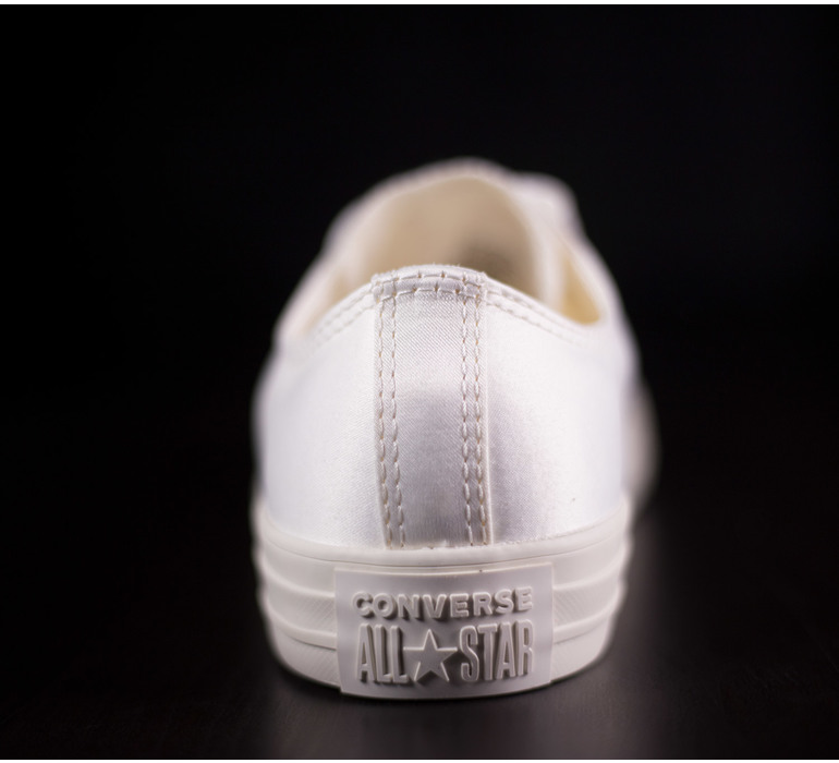CHUCK TAYLOR ALL STAR BIG EYE