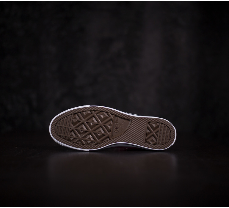 CHUCK TAYLOR ALL STAR