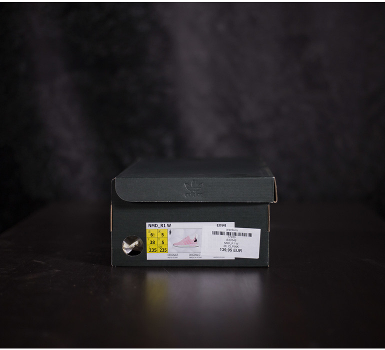NMD_R1 W
