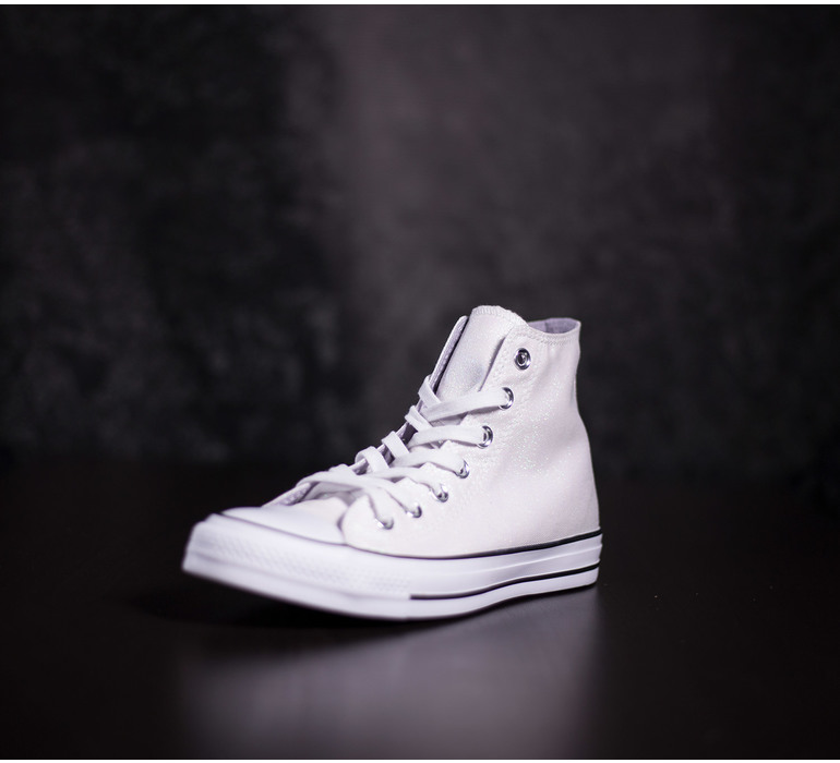 CHUCK TAYLOR ALL STAR