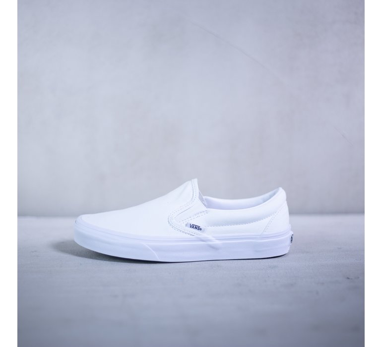 CLASSIC SLIP-ON