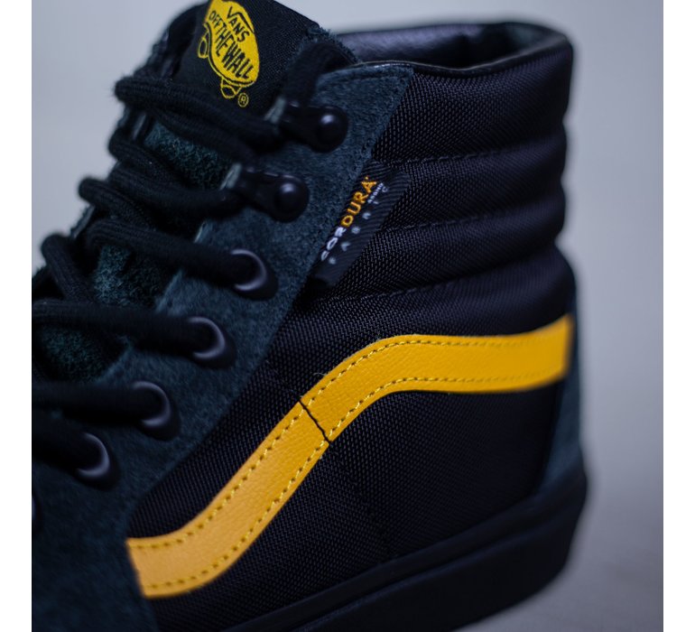 SK8-HI