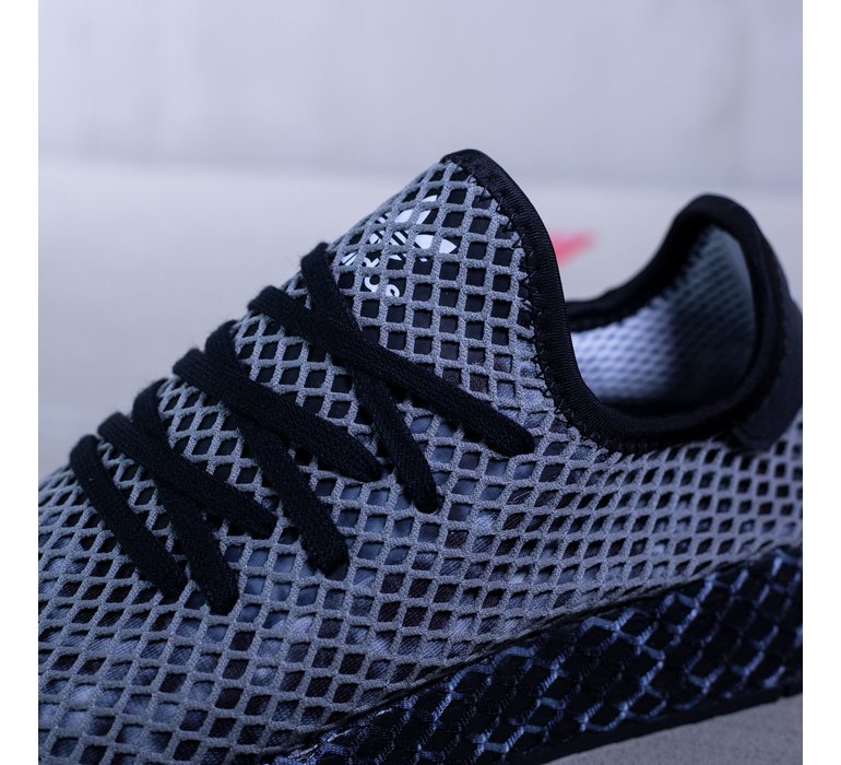 DEERUPT RUNNER