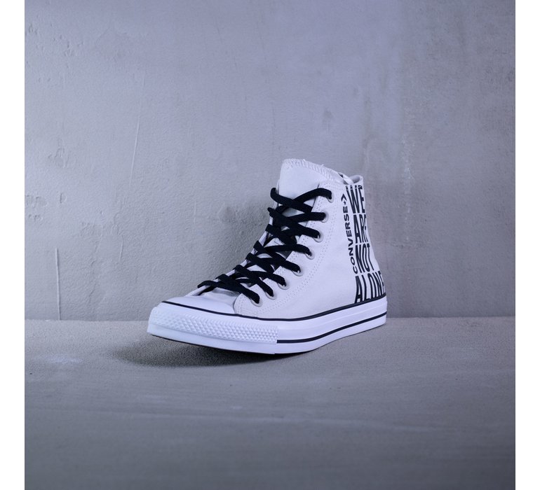 CHUCK TAYLOR