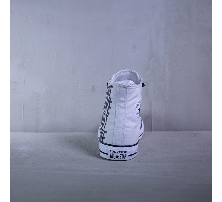 CHUCK TAYLOR