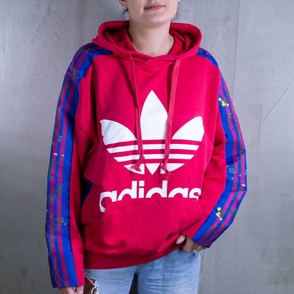 D mska mikina zna ky adidas originals v ervenom preveden s