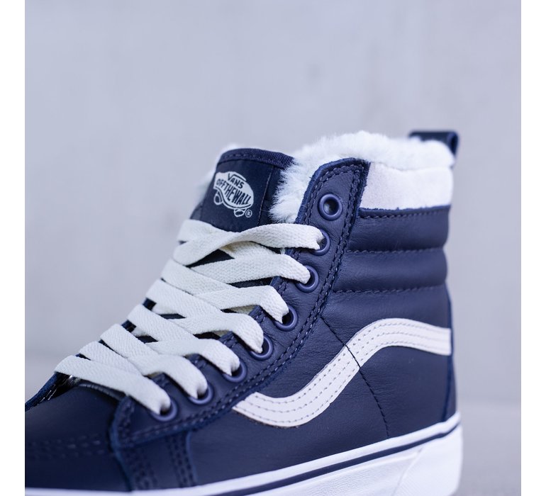 SK8-HI