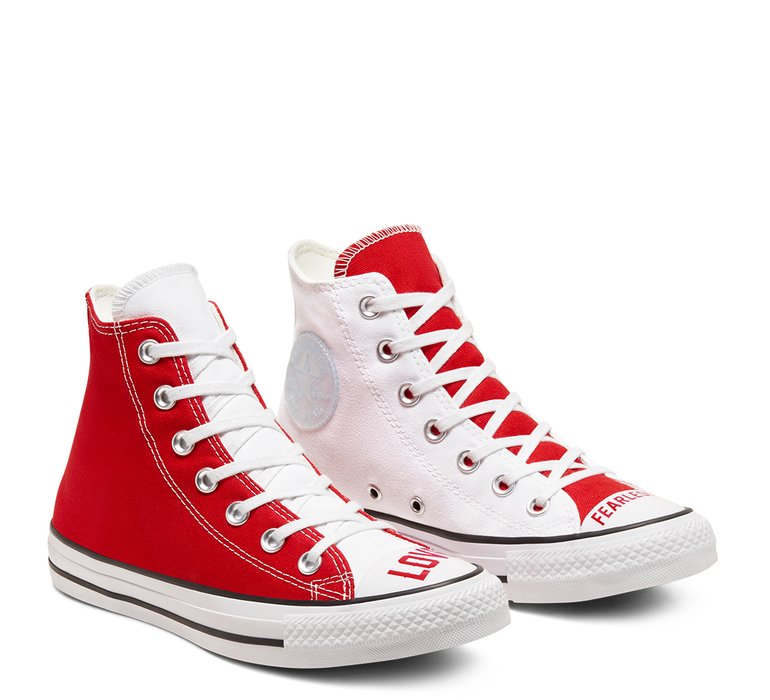 CHUCK TAYLOR