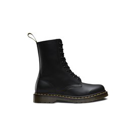 Dr. Martens 1490 Smooth Black