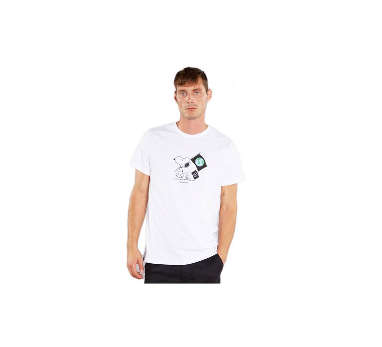 Dedicated T-shirt Stockholm Snoopy Flag White