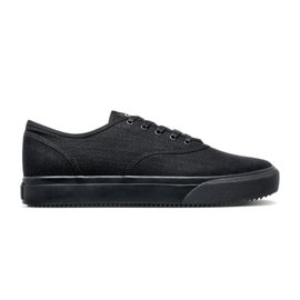 Clae August Triple Black