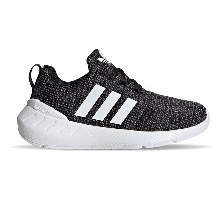 adidas Swift Run 22