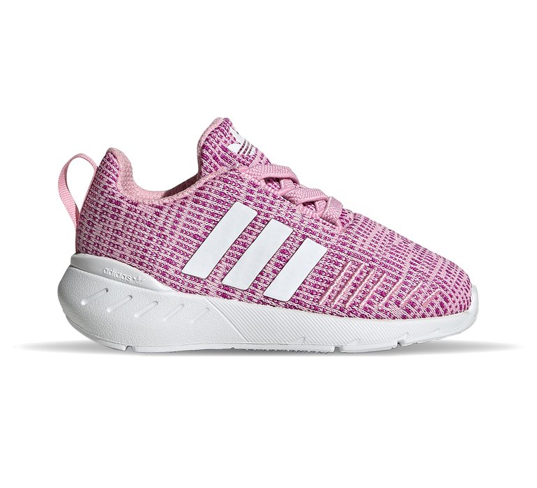 adidas Swift Run 22