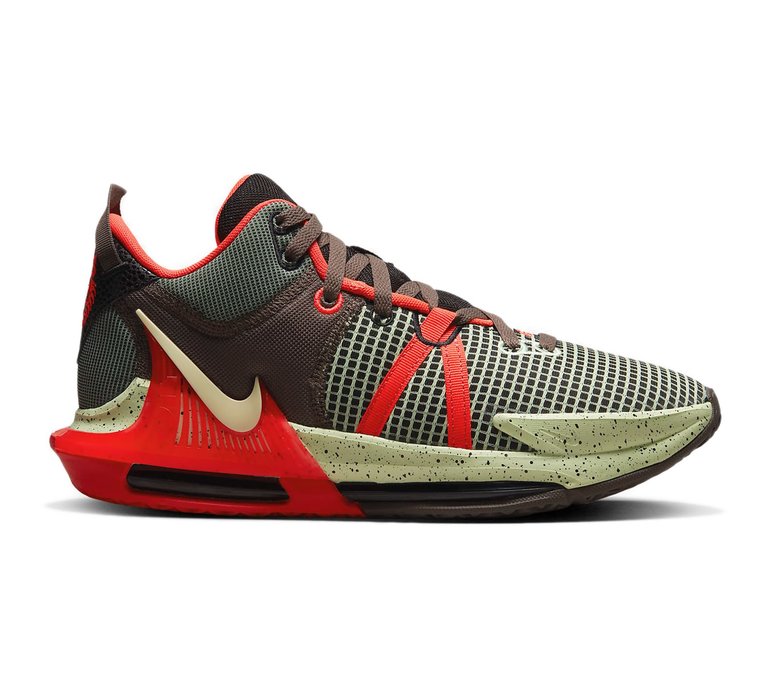 Nike Lebron Witness VII