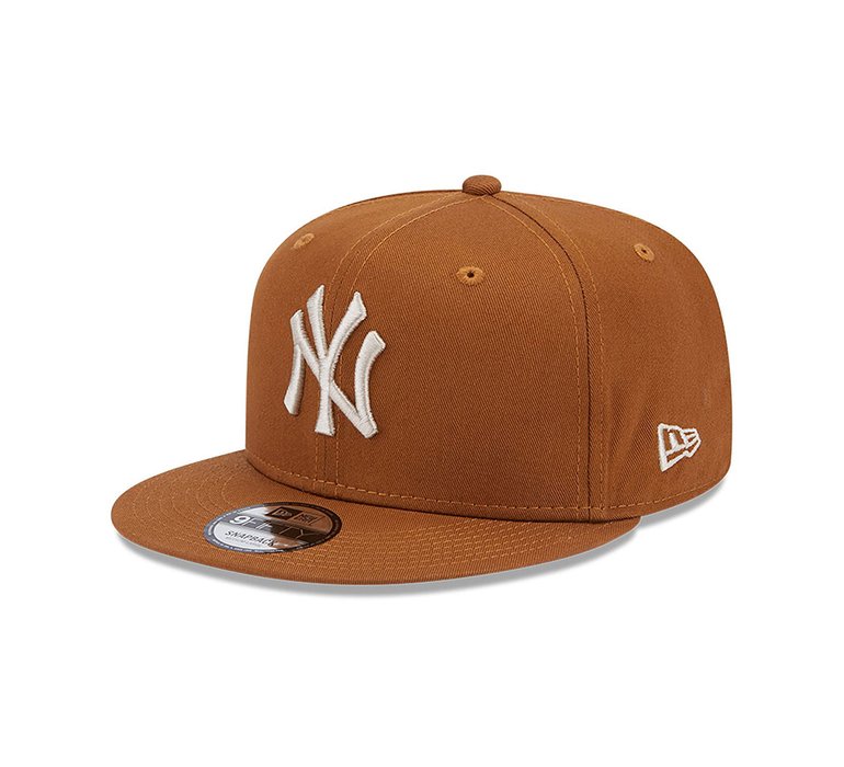 New Era New York Yankees League Essential Brown 9FIFTY Snapback Cap