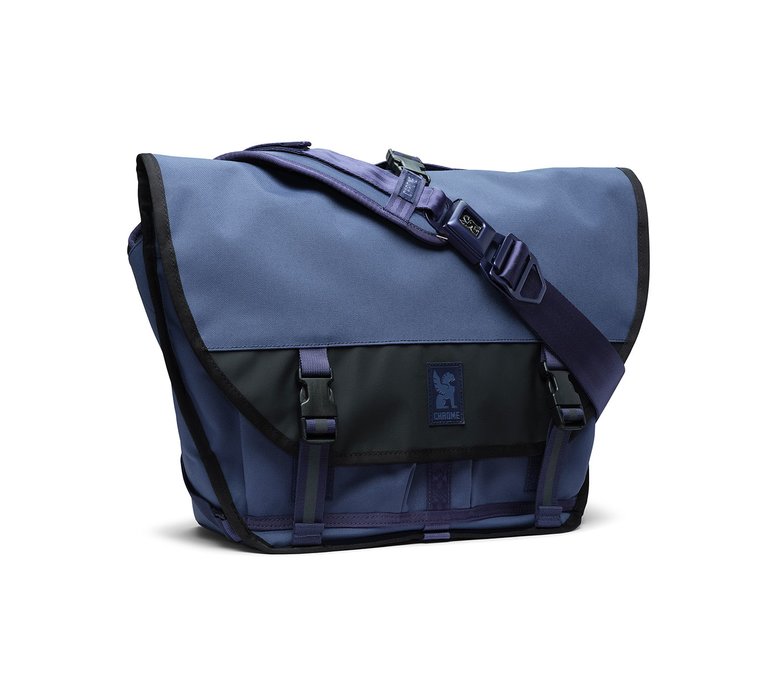 Chrome Citizen 15L Messenger